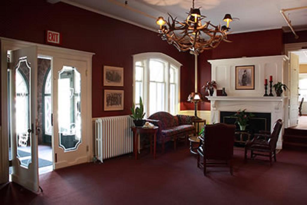 The Historic Redstone Inn Экстерьер фото